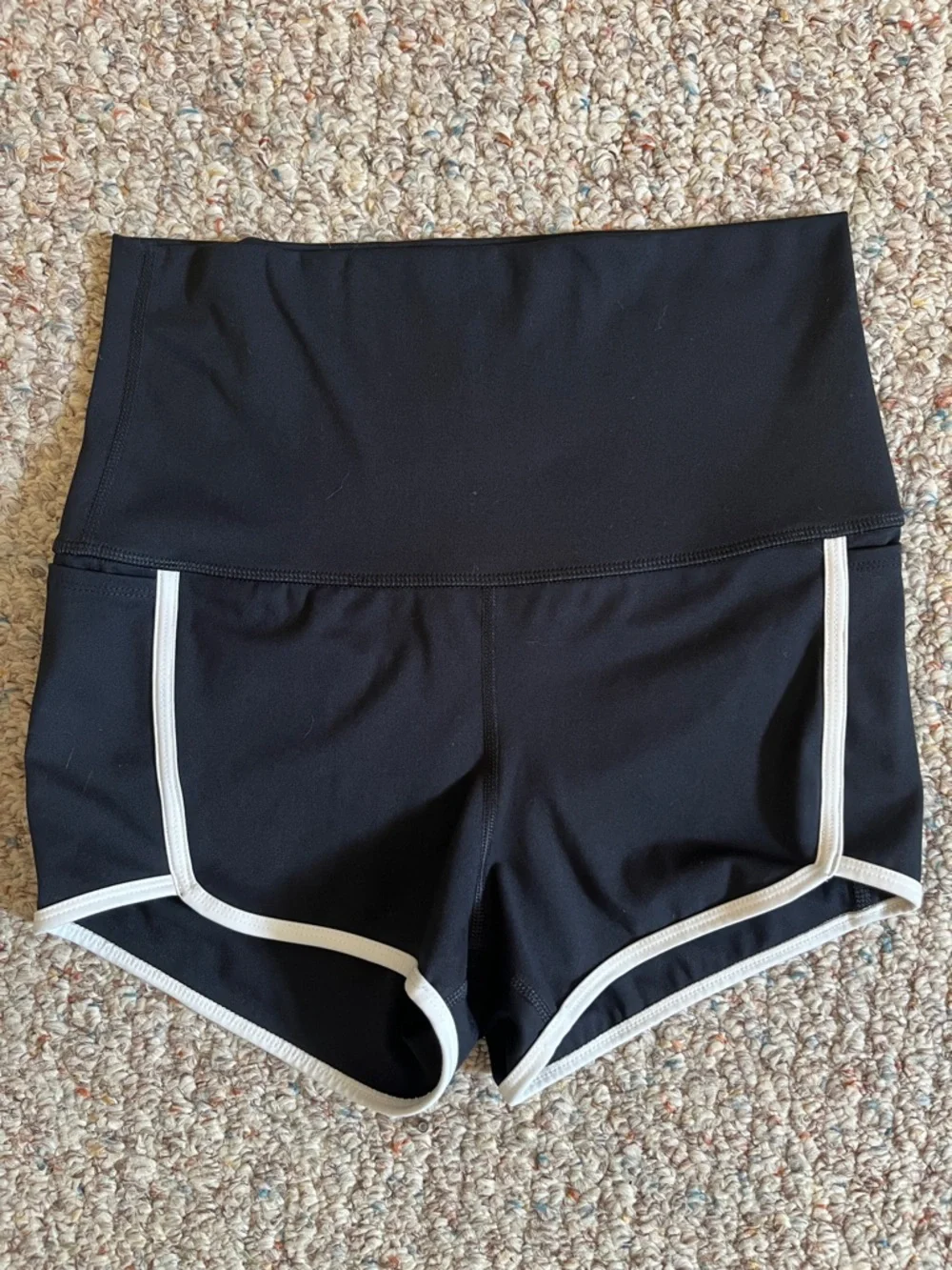 Free People Movement NWOT Island Time Black Athletic High Waist Shorts Size M - Picture 6 of 16